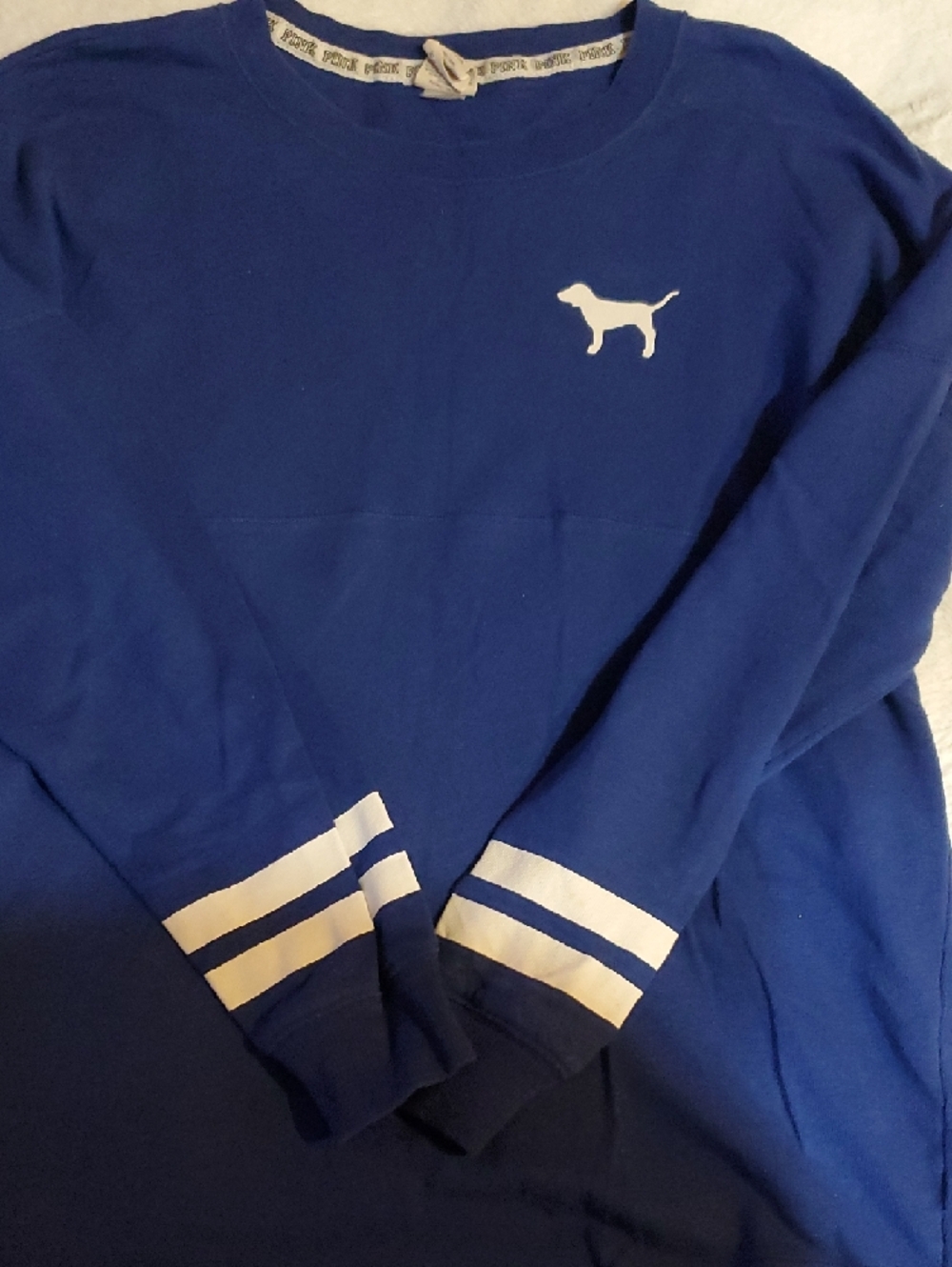 Victoria's Secret PINK Royal Blue Shirt with White Lettering Sz. M - Picture 4 of 4